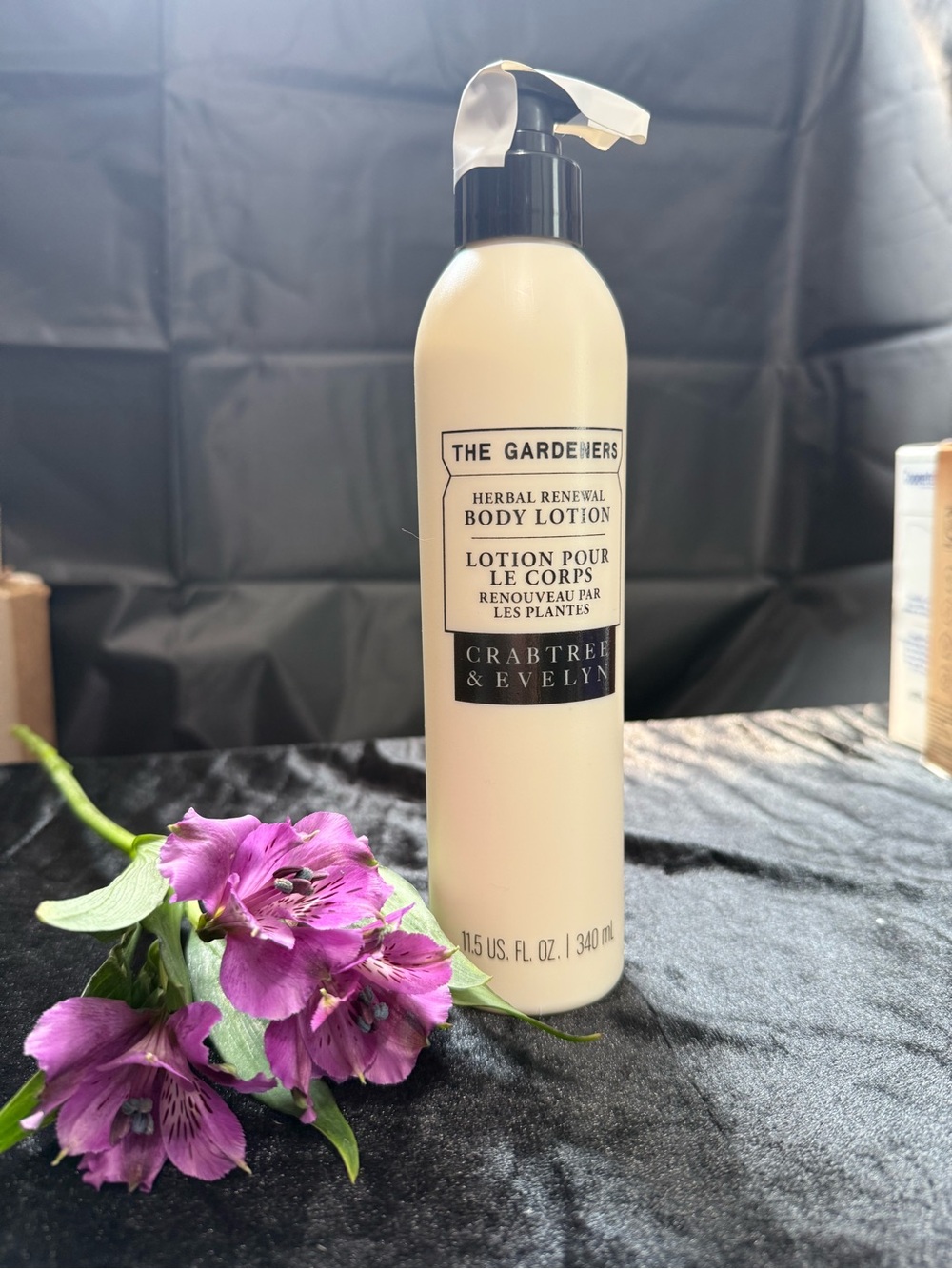Crabtree & Evelyn The Gardeners Herbal Renewal Body Lotion